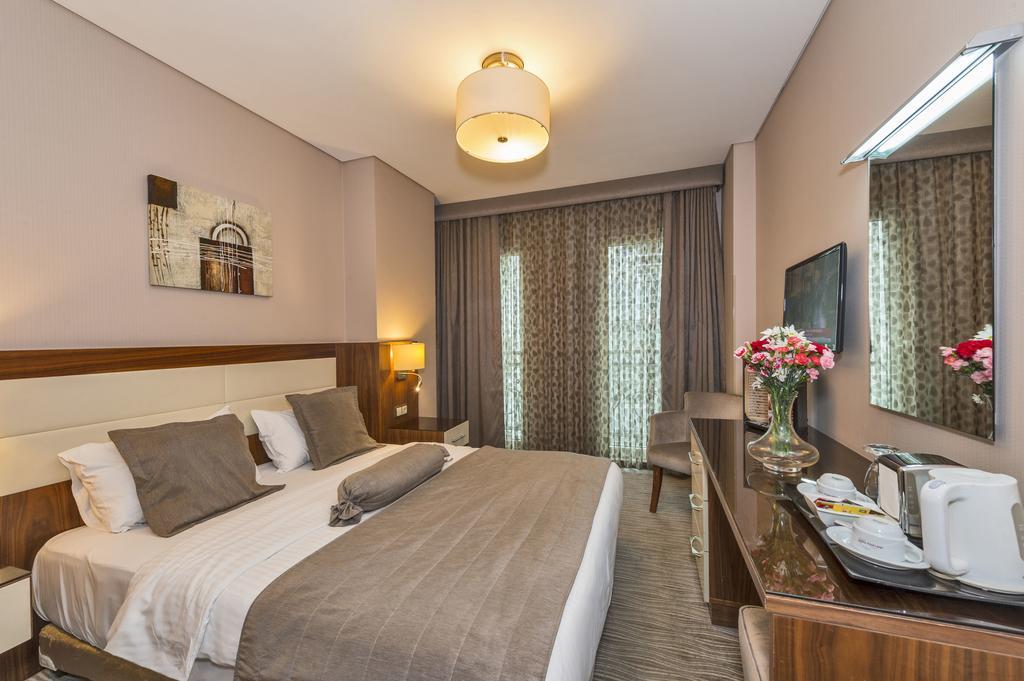เดอะ เมเรตโต โฮเต็ล อิสตันบูล โอลด์ซิตี้ Hotel ภายนอก รูปภาพ