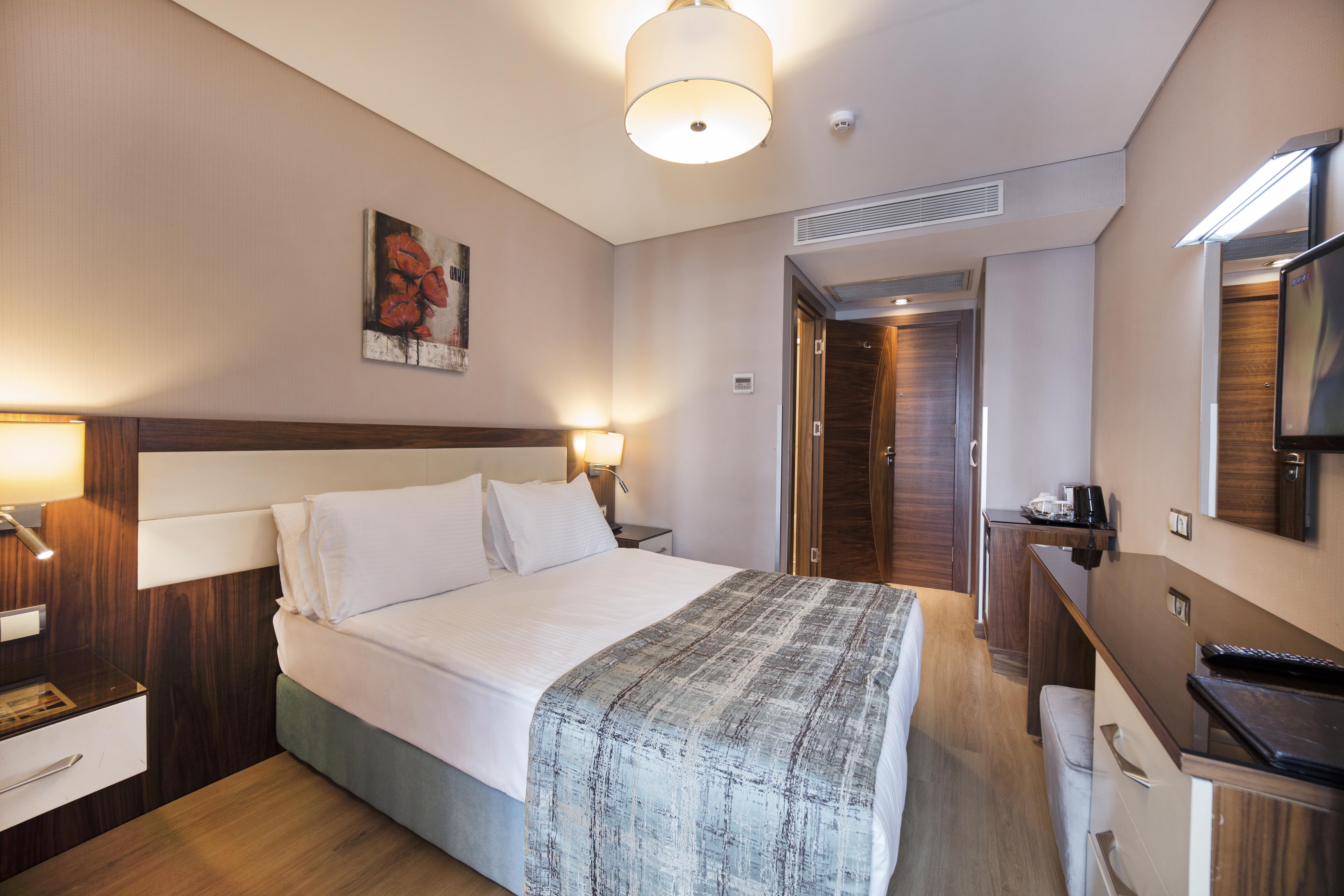 เดอะ เมเรตโต โฮเต็ล อิสตันบูล โอลด์ซิตี้ Hotel ภายนอก รูปภาพ